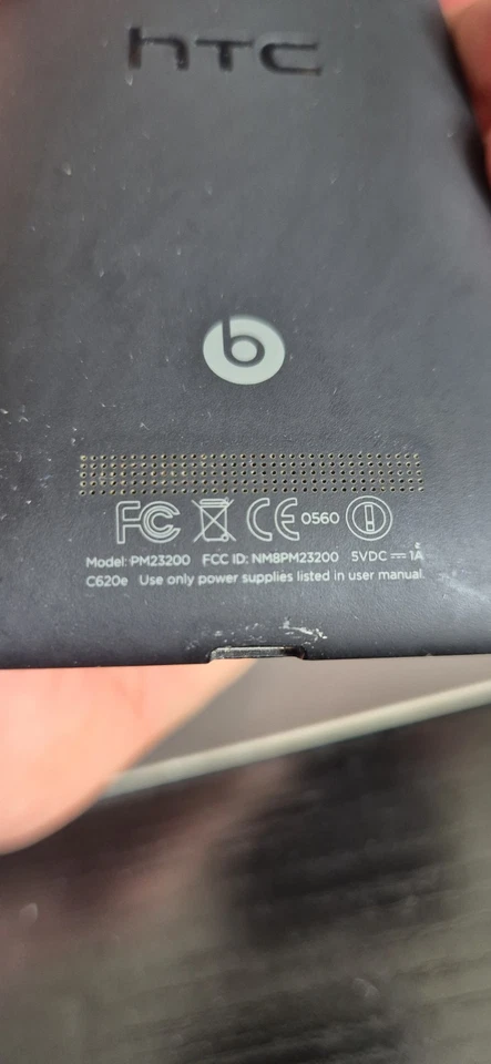 HTC Windows Phone 8X - Smartphone - Unlocked - Microsoft Window Mobile 4G LTE - Image 4 of 4