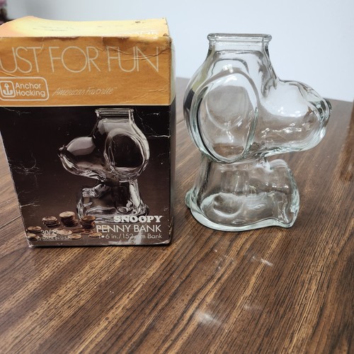 Penny Bank in vetro trasparente con gancio di ancoraggio Snoopy vintage ottime condizioni - Foto 2 di 7