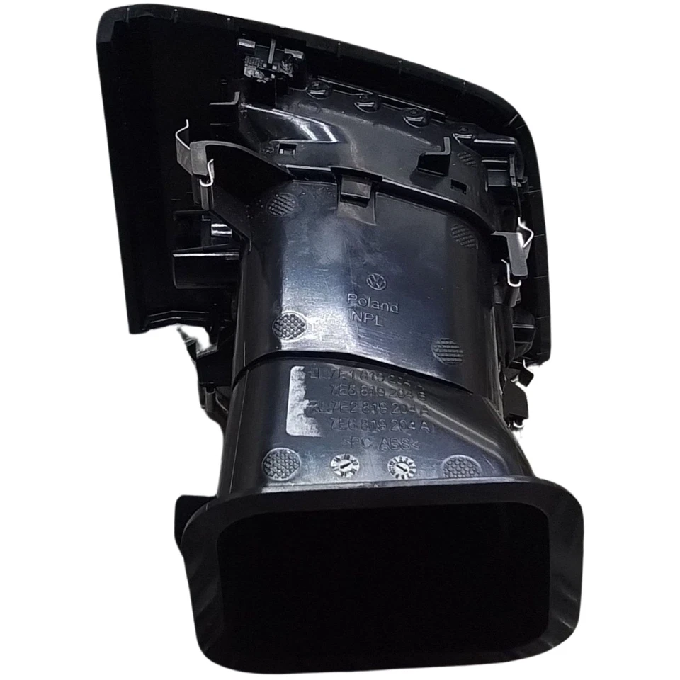 7E1819204A Dash Air Vent Grill Trim Volkswagen Transporter Caravelle T6 2017 - Image 2 of 4