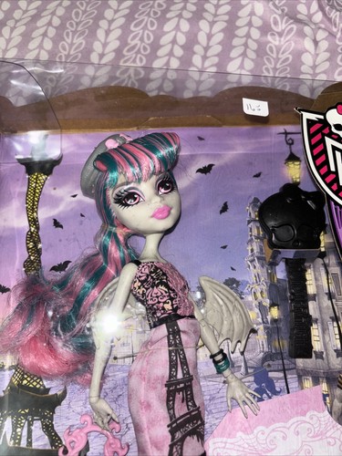 Doll Monster Rochelle Goyle Scaris City Of frights MIB 2012 - Picture 6 of 6