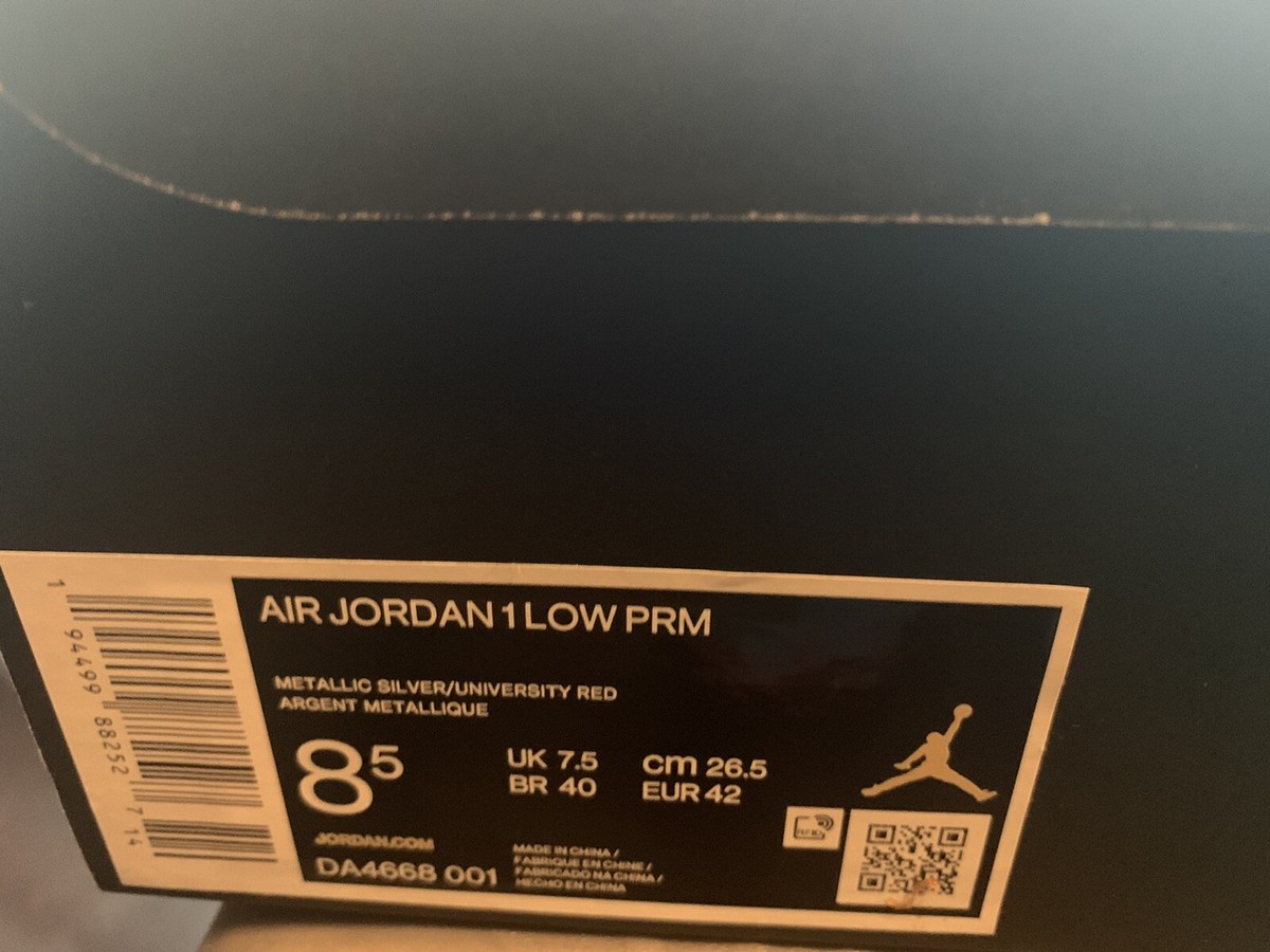 Nike Air Jordan 1 Low PRM Size 8.5 Metallic Silver  display picture 1