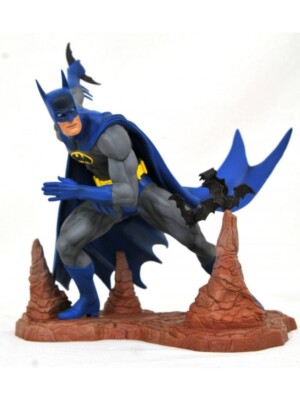 DC Gallery Diorama Classic Batman PVC Statue Diamond Select
