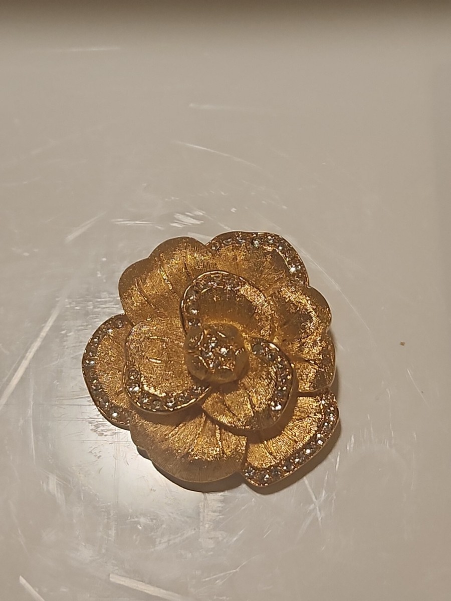VINTAGE CHIRSTIAN DIOR FLOWER BROCH/PIN | eBay