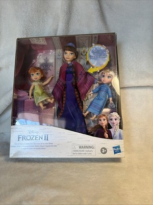 Disney Frozen 2 Queen Iduna Lullaby Set with Elsa and Anna Dolls 2020 New