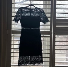 Lulu’s Green Lace Dress, Size Medium