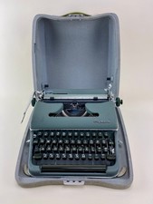Máquina de escribir manual portátil Olympia SM3 1965 verde oliva acabado arrugado Pica 10