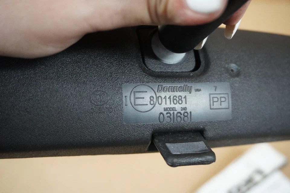 Espejo retrovisor interior Nissan Leaf 2023 OEM E8011681 Foto 3 de 4