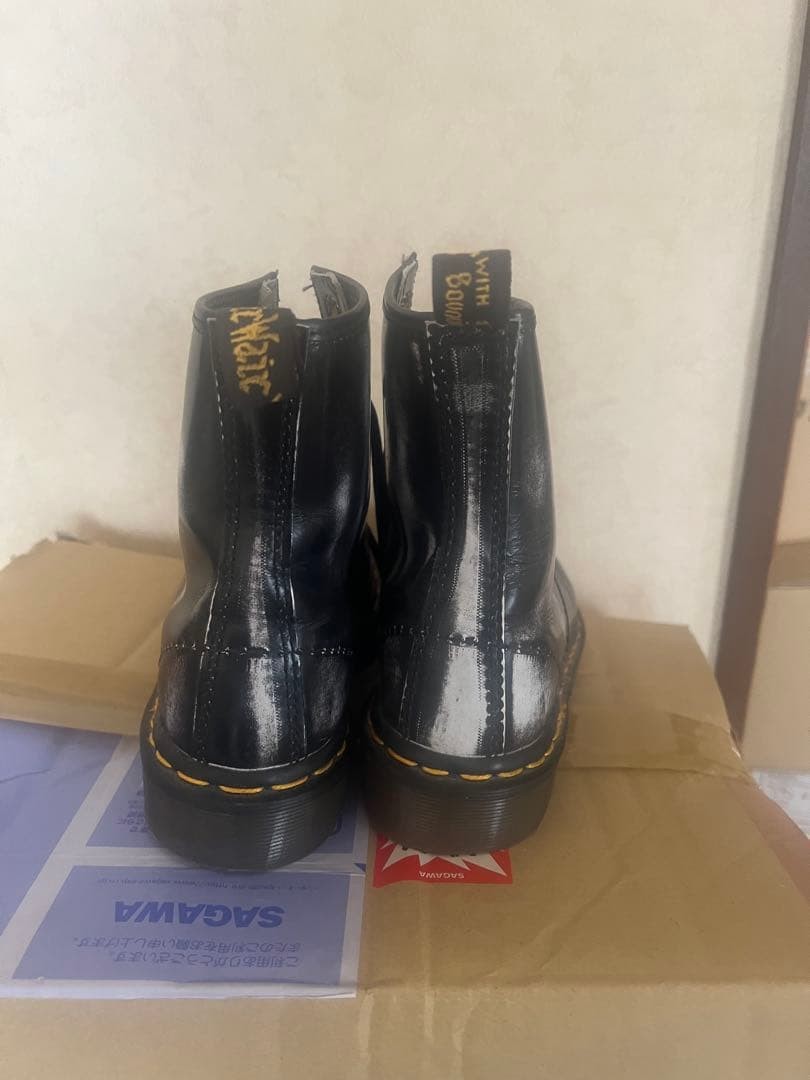 Dr. Martens 1460 E Love 90s UK Vintage 24cm Leather Boots image 2