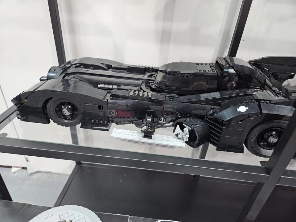 Lego Batman: Batimóvil 76139 1989 con instrucciones y todas las minifiguras Foto 2 de 4