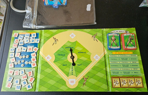 BASEBALL, MAGNETIC TRAVEL GAME. 2005 EEBOO / ROSS MACDONALD - Picture 5 of 10