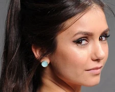 NINA DOBREV 8x10 PHOTO *