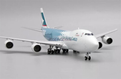 1/400 CATHAY PACIFIC B747-400 リース塗装モデル Cathay 2021 vs Phoenix 2019: 1/400 Cathay Pacific B747-400