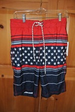 NEW MEN'S GOODFELLOW AMERICANA BOARD SHORTS SIZE SMALL 9" INSEAM. STARS/STRIPES
