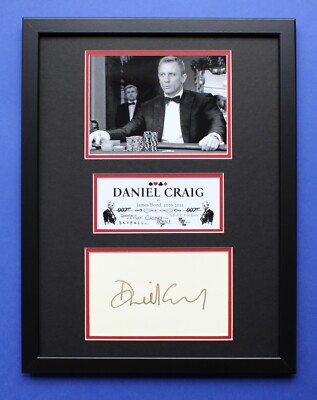 DANIEL CRAIG AUTOGRAPH framed masterly display 007 in Casino