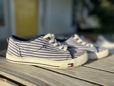 Tommy Hilfiger Striped Canvas Lace-Up Sneakers Blue White Men US Size 7.5