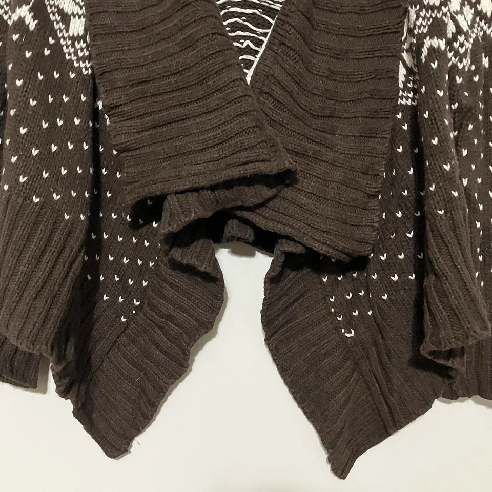 Cardigã feminino Decreto gola xale cropped suéter tamanho pequeno marrom boho hygge - Imagem 3 de 4