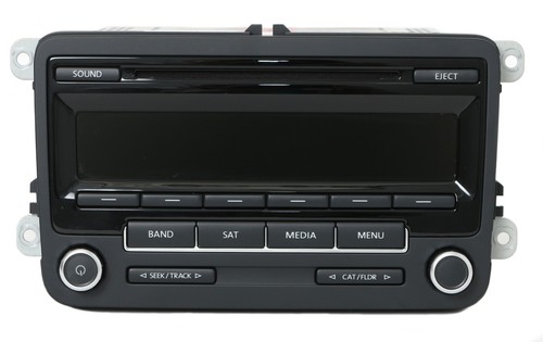 2013-15 Volkswagen Jetta Passat AMFM Radio CD Player Code Included 1K0035164F