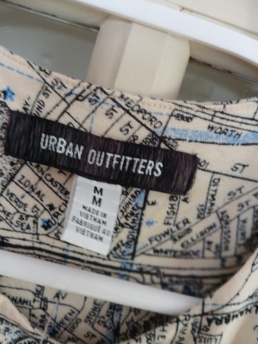Urban Outfitters NWT Amaya Map Cut-Out Mini Dress Size Medium Bodycon Sleeveless - Picture 4 of 9
