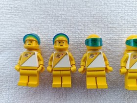 Lego SPACE FUTURON figures for e.g. 6990 monorail 6953 cosmic laser launcher
