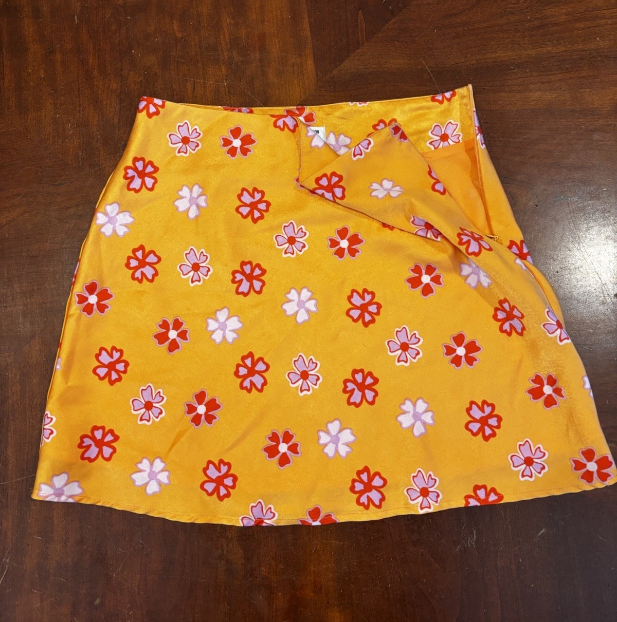 Cotton On Orange Floral Mini Skirt Women’s Size S/P Regular Short Length