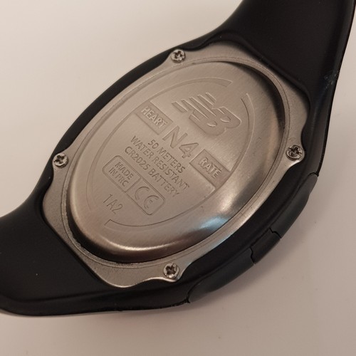 Orologio NB New Balance N4 HR Monitor Sport Frequenza Cardiaca Quarzo WR 50m BATTERIA NUOVA - Foto 9 di 10