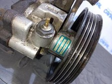 Pompe direction assistée Kia SHUMA