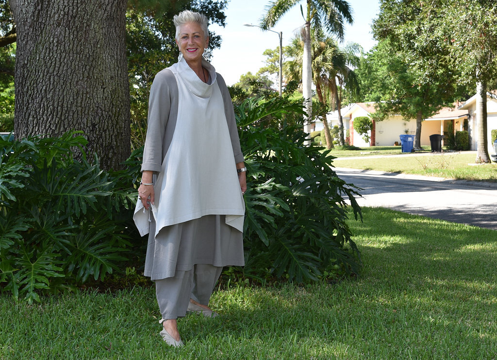 BRYN WALKER Heavy Linen DORIAN VEST Flared Tie Layering