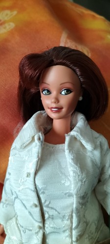 barbie da collezione City Shopper 1996 Macy's - Foto 4 di 9