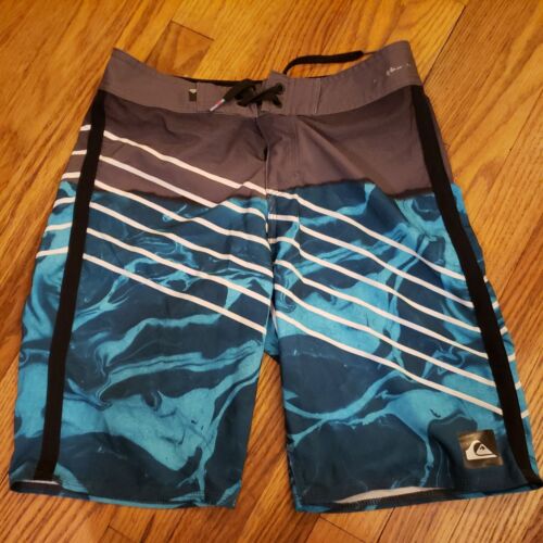 Quicksilver Men's/Youth Sz 27 Board Shorts Swim Trunks  - Picture 1 of 11