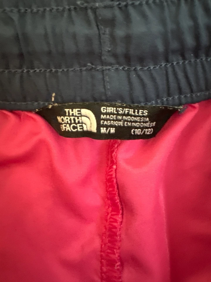 Pantalones Cortos Atléticos The North Face Niñas Rosa y Azul Marino M (10/12) Foto 2 de 3