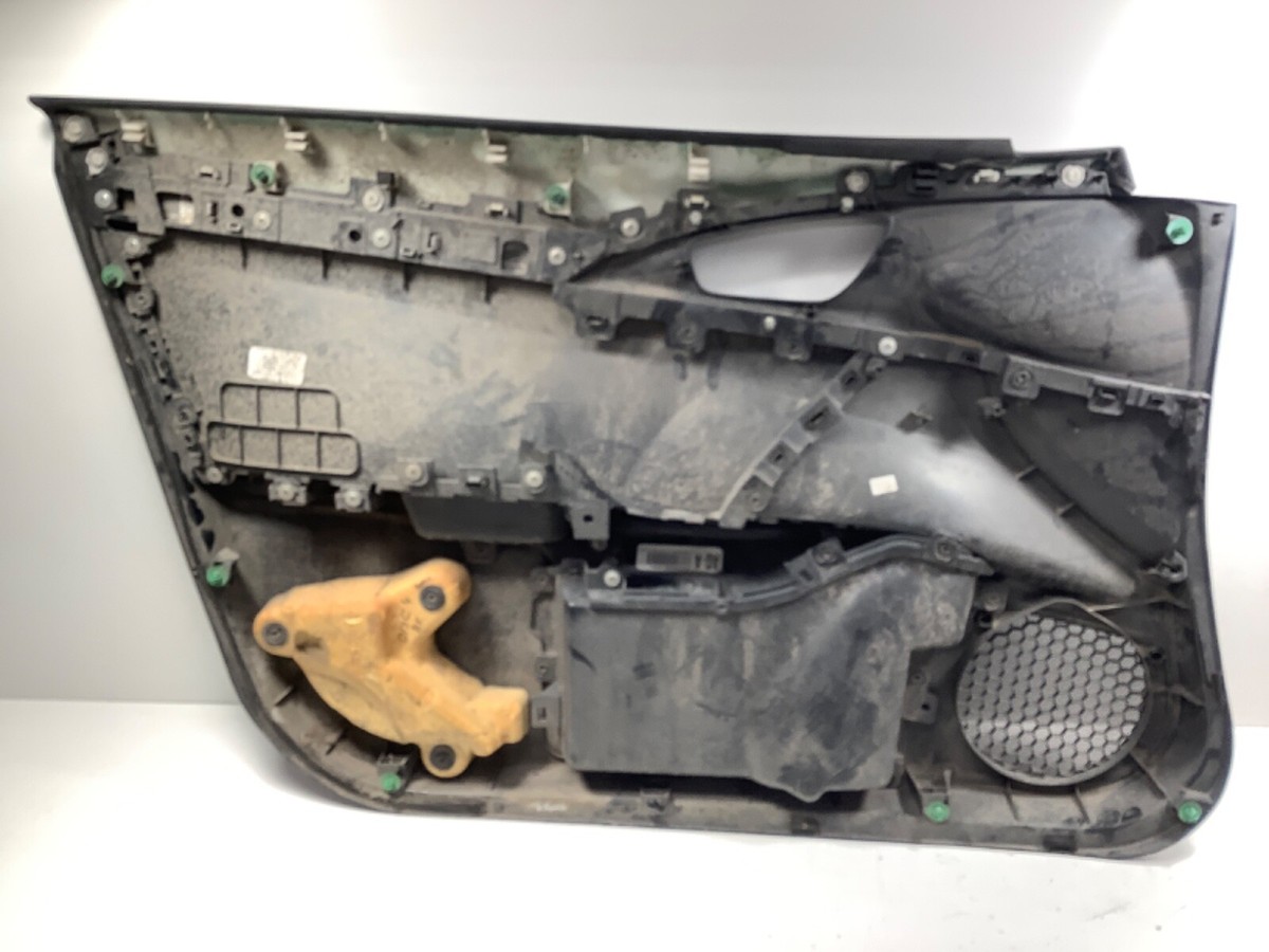 835oku 16-21 Honda Civic 4Dr Right Front Door Trim Panel 83502-TBA-A01ZC