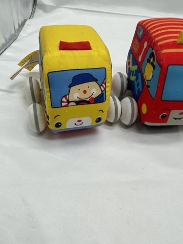 Melissa and Doug Take Along Stuffed Cars 4 - Picture 3 of 7