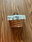 Small Key Wall Hanging Basket 1992 Longaberger with liner