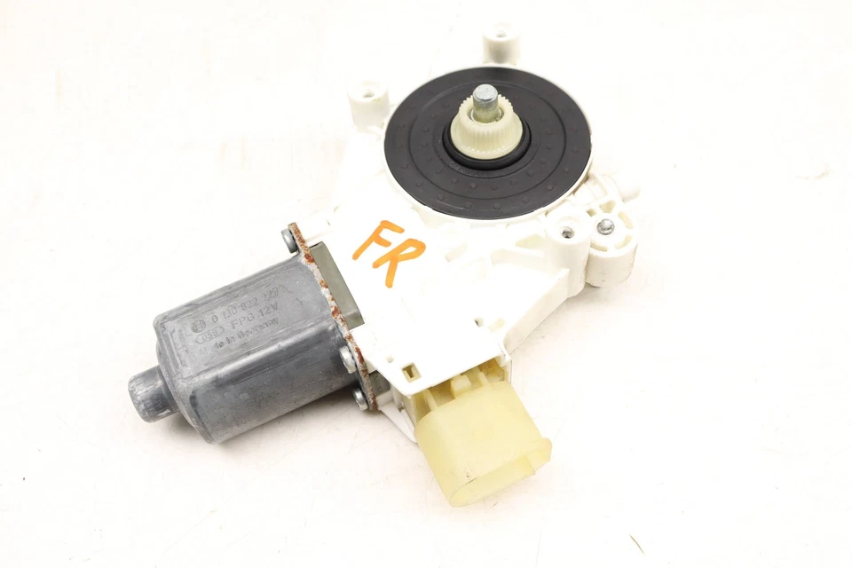 2009-2011 BMW 335I XDRIVE - Front Right Window Lifter Motor 6927028 Foto 2 de 4