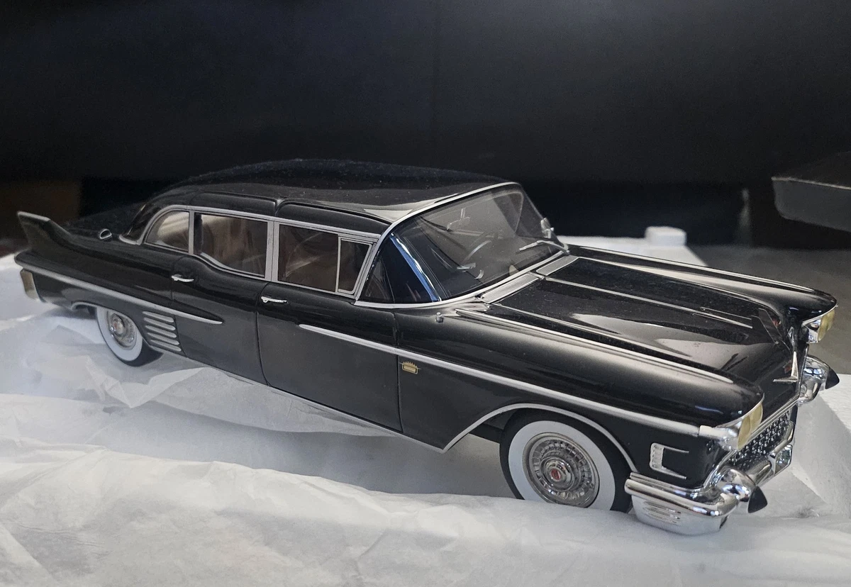 Cadillac 1:18 Scale Diecast Limousines for sale | eBay