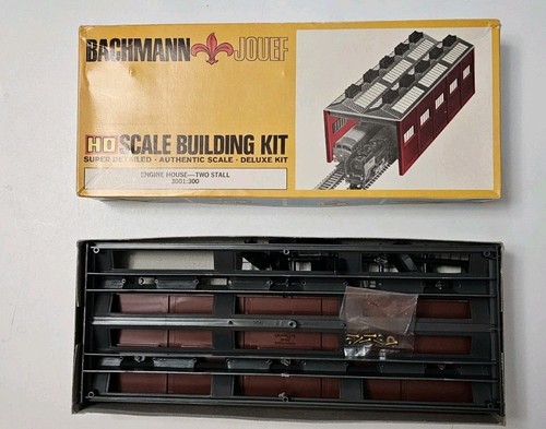 Casa de motor/cobertizo Bachmann Jouef #3001 HO de dos puestos - Kit nuevo, sin montar | Zustand: New