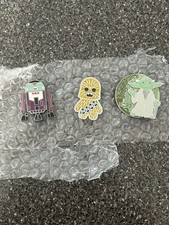 Star Wars Collectible Pins Set of 3 R2-D2, Ch...