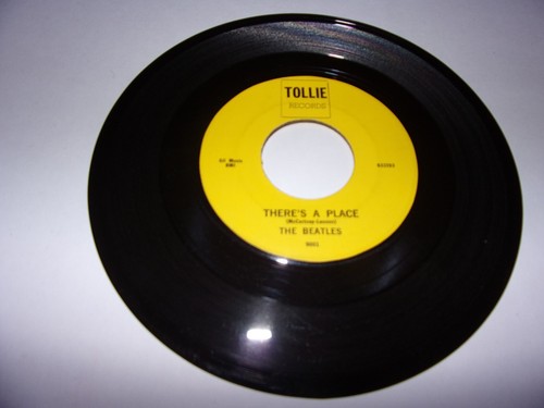 The Beatles: Twist And Shout / There's A Place /45 / Tollie Black Print 1964 VG+ - Picture 2 of 2