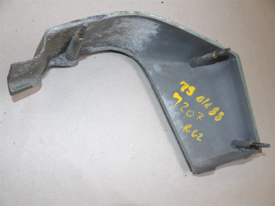 CARCASA LUZ TRASERA PASAJERO DERECHA/EXTENSIÓN PANEL CUARTO 73 OLDSMOBILE DELTA 88  Foto 4 de 4