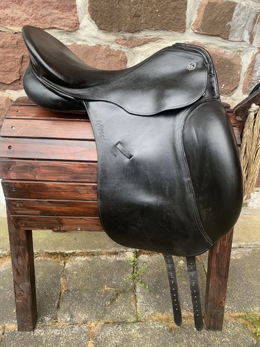 dressursattel Kieffer Ulla Salzgeber 17,5