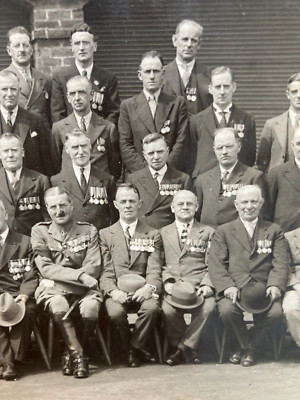 SCARBOROUGH 1. WELTKRIEG VETERANEN FORMELLES PORTRÄT MEDAILLEN IN Hülle und Fülle aufgenommen in der Ära des zweiten weltkriegs foto