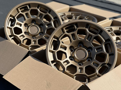 2/2[新品] TOYOTA TRD 純正 R17 6x139.7 NEW OEM TOYOTA GLOSS GRAY TRD ALUMINUM 17 INCH WHEELS 5
