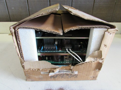 YASKAWA CACR-TS555Z1SR-Y9 SERVO DRIVE NEW IN THE BOX !! MAKE OFFER !! - Picture 8 of 10