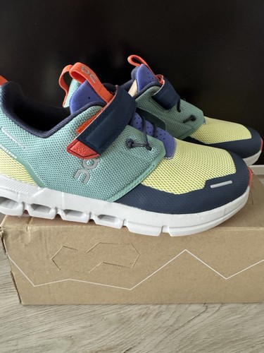 Sneakers On Cloud Play unisex bambino taglia 3 verde salvia acadia nuove con scatola - Foto 5 di 7