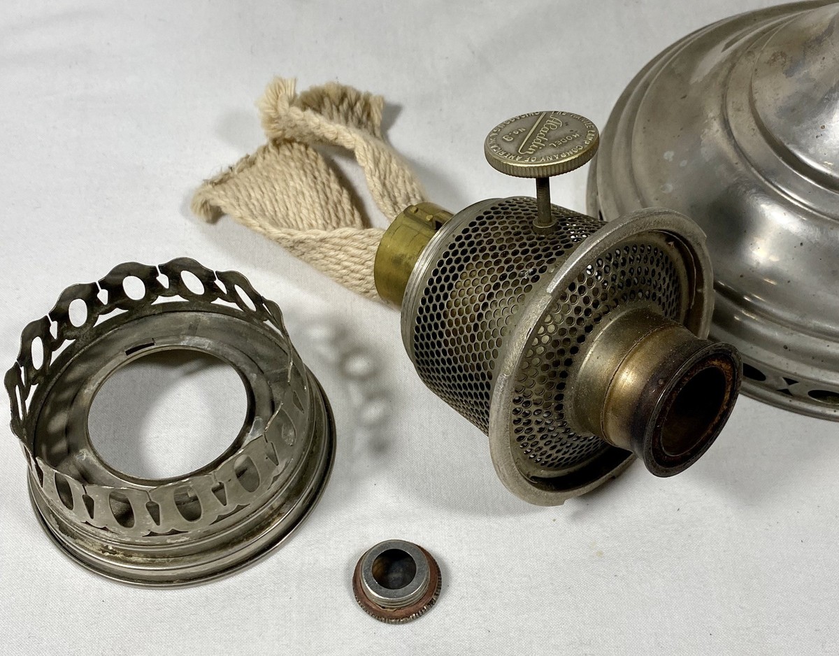 Vintage Aladdin No 9 Center Draft Nickel Plated Brass Kerosene Oil