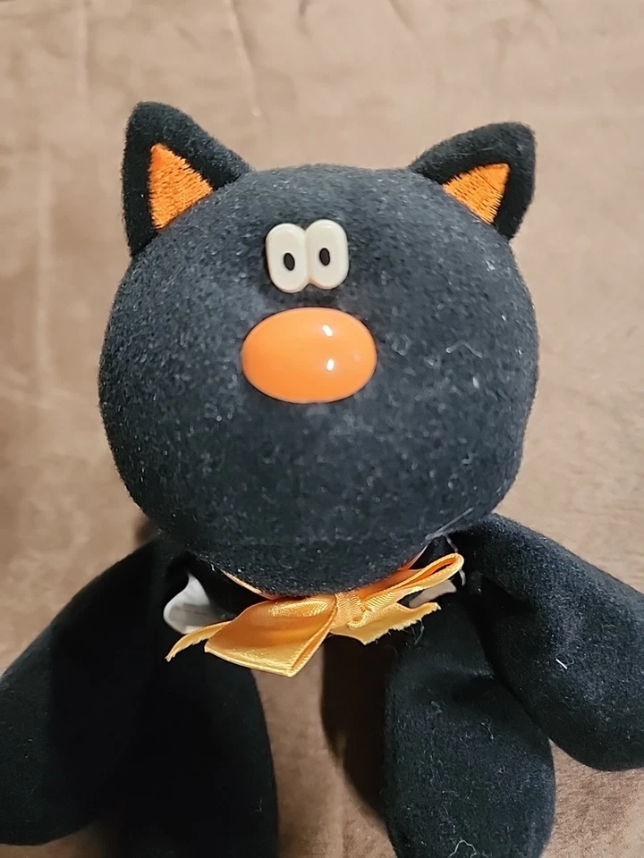 Vintage 1985 Hallmark “Hocus Pocus” the Black Cat Halloween Bean Bag Plush Toy - Image 2 of 4