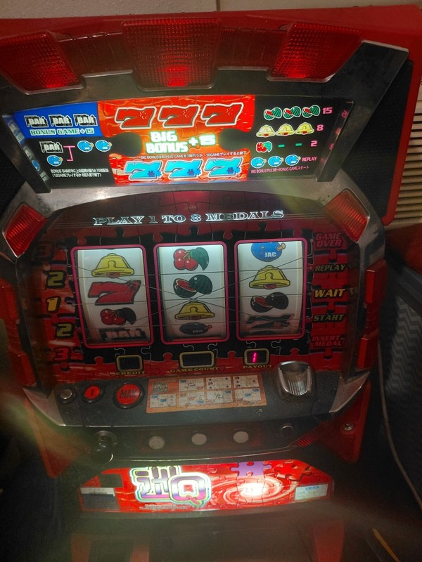 Vintage Mensore Playboy Big Bonus 777 Mechanical Token Slot Machine Collectible