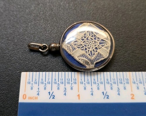 Victorian Silver Embroidery Shadowbox Pendant - Picture 5 of 5