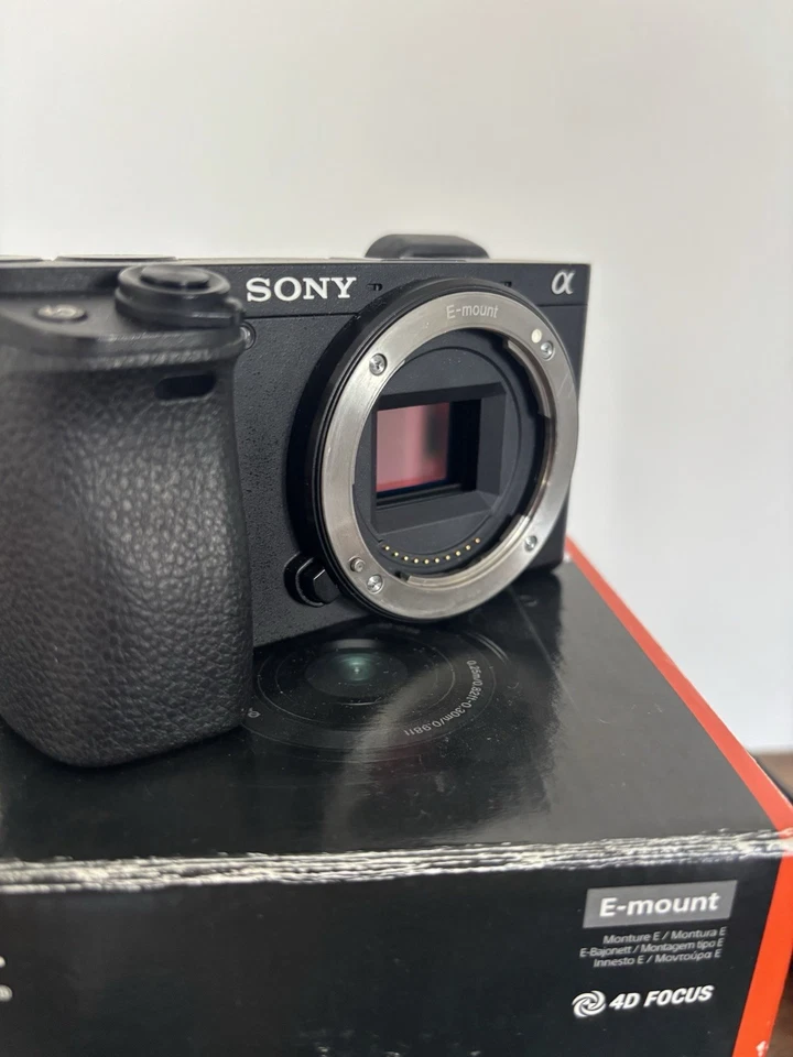 Sony Alpha 6300, photo 2 of 3