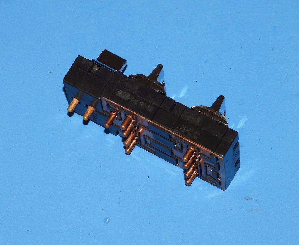 1975-79 CONTINENTAL 1990-97 LINCOLN TOWN CAR OEM INTERRUPTOR DE JANELA DE ENERGIA MESTRE - Imagem 4 de 4